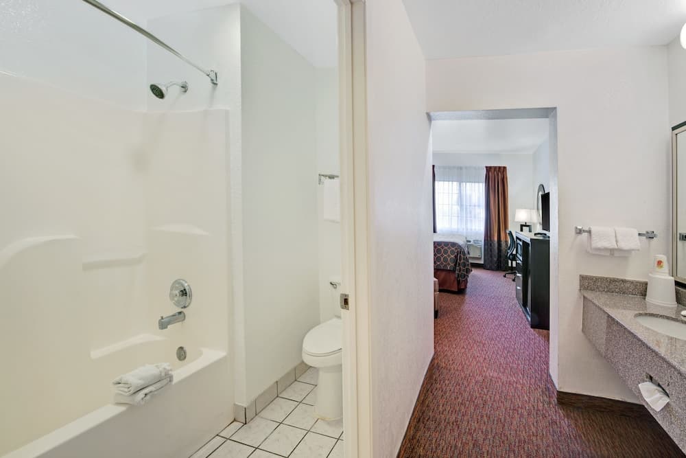 SureStay Plus by Best Western San Antonio Airport