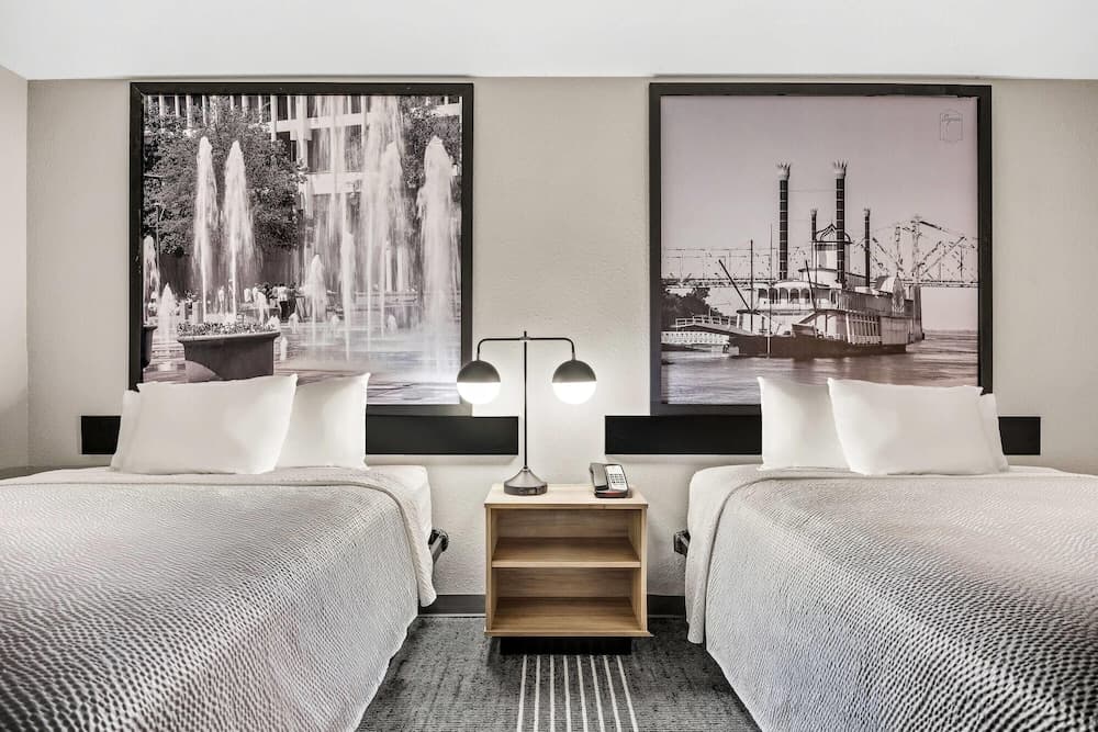 Super 8 by Wyndham Harrison AR