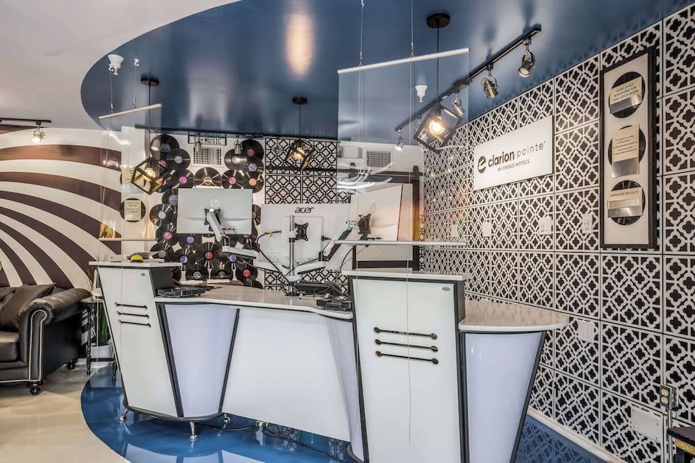 Clarion Pointe Tallahassee-State Capitol