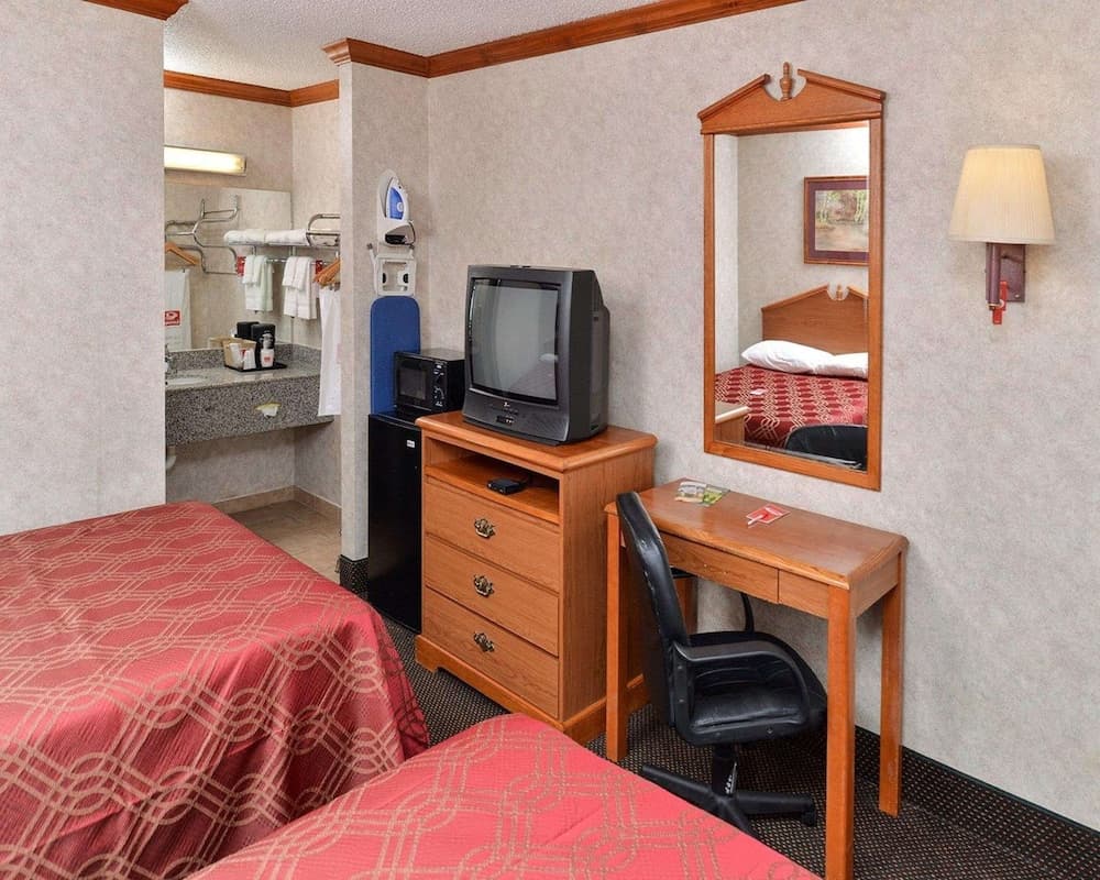 Econo Lodge Killeen near Fort Hood