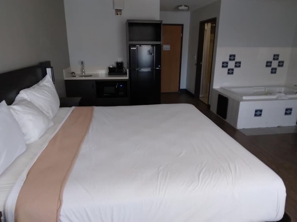 Pinetop Studio Suites