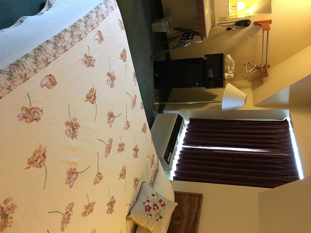 Buffalo Lodge and Grill