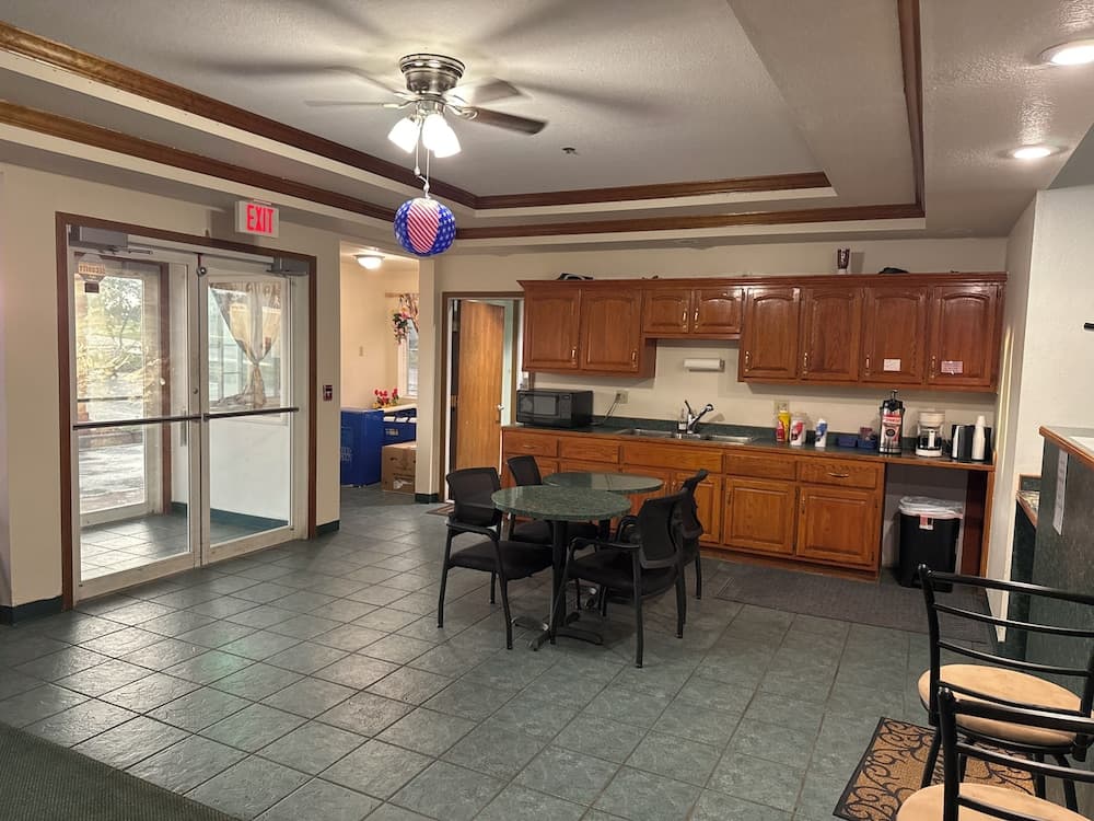 Highland Inn Peculiar