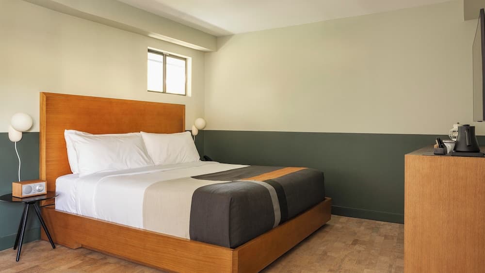 Trailborn Rocky Mountains Outpost