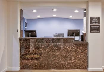 Super 8 by Wyndham Victoria / South / Hwy 59