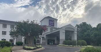 Sleep Inn & Suites