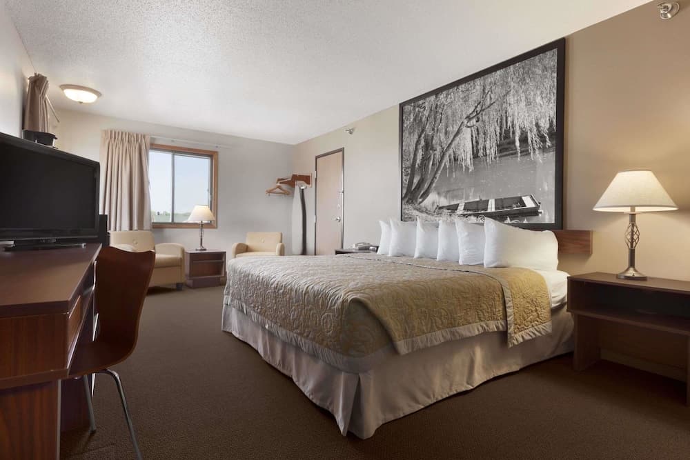 Super 8 by Wyndham Sioux Falls/41st Street