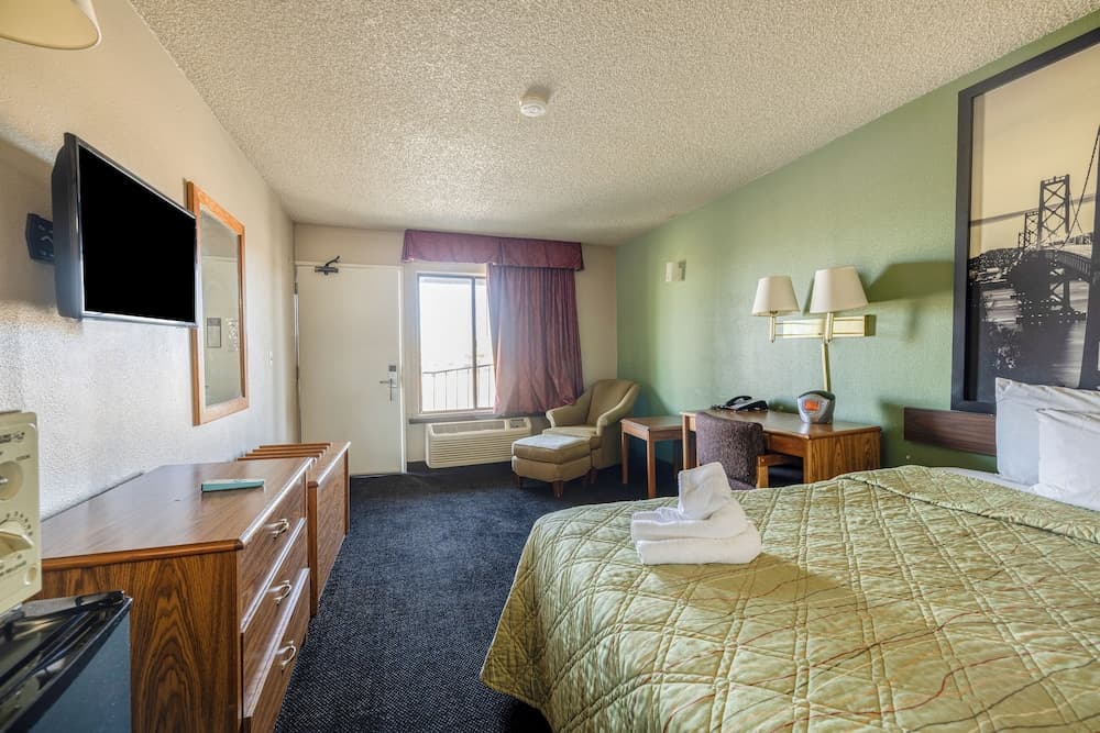 Townhouse Barstow On Historic Route 66 CA  I 15