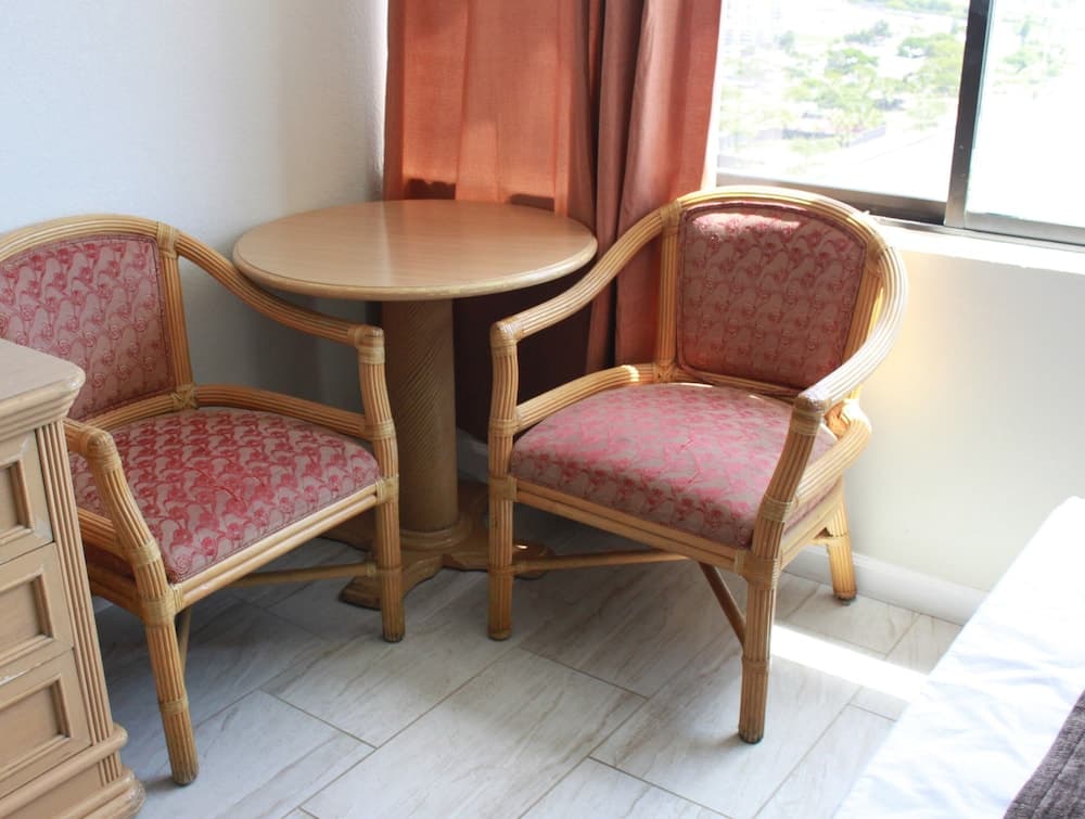 Waikiki Monarch Hotel