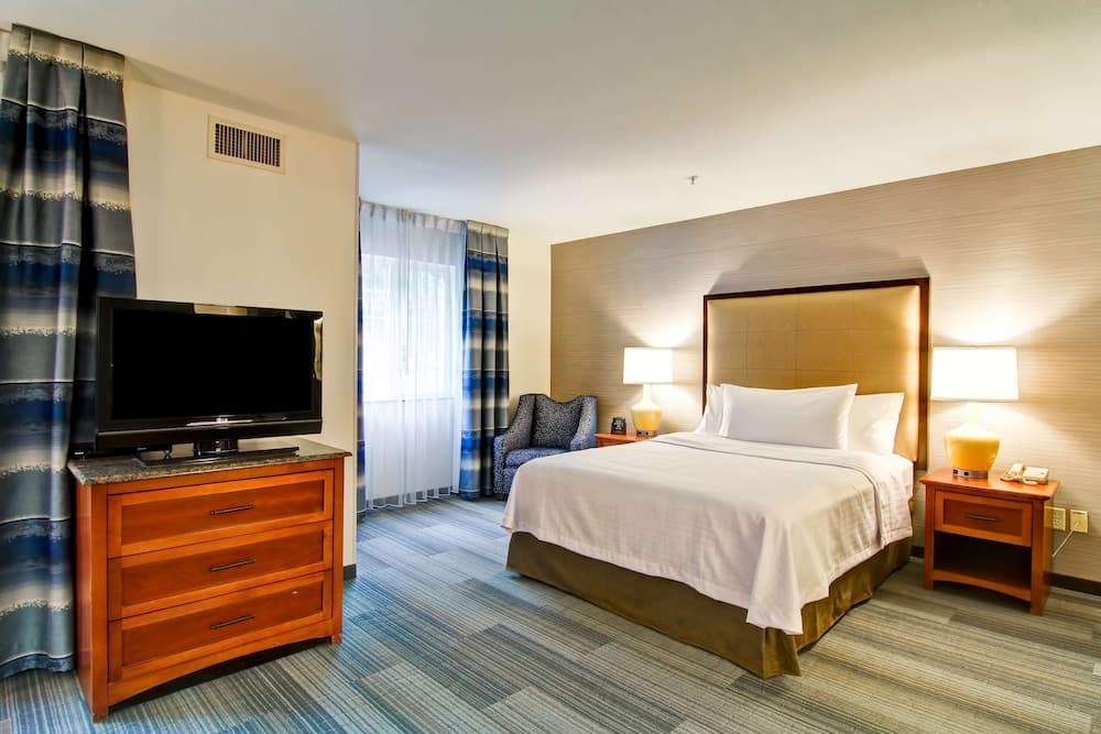 Homewood Suites by Hilton Stratford