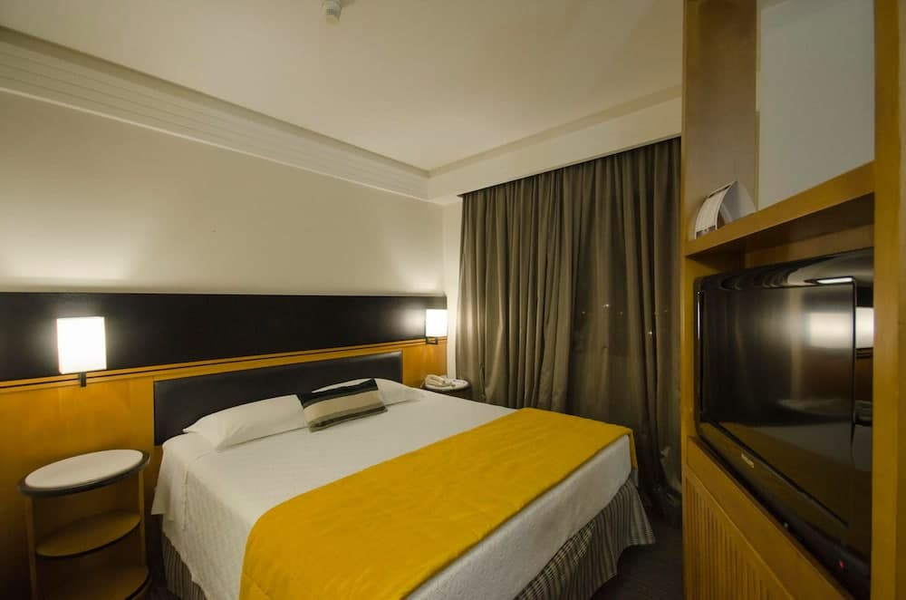 Estanplaza International