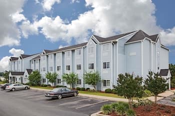 Microtel Inn & Suites by Wyndham Meridian