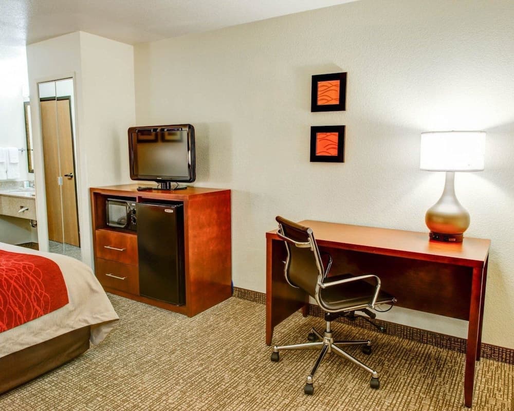 Comfort Inn Fontana
