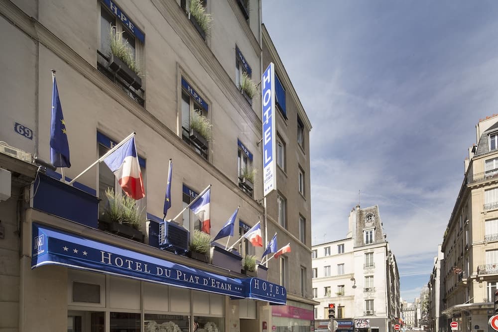 hotel image