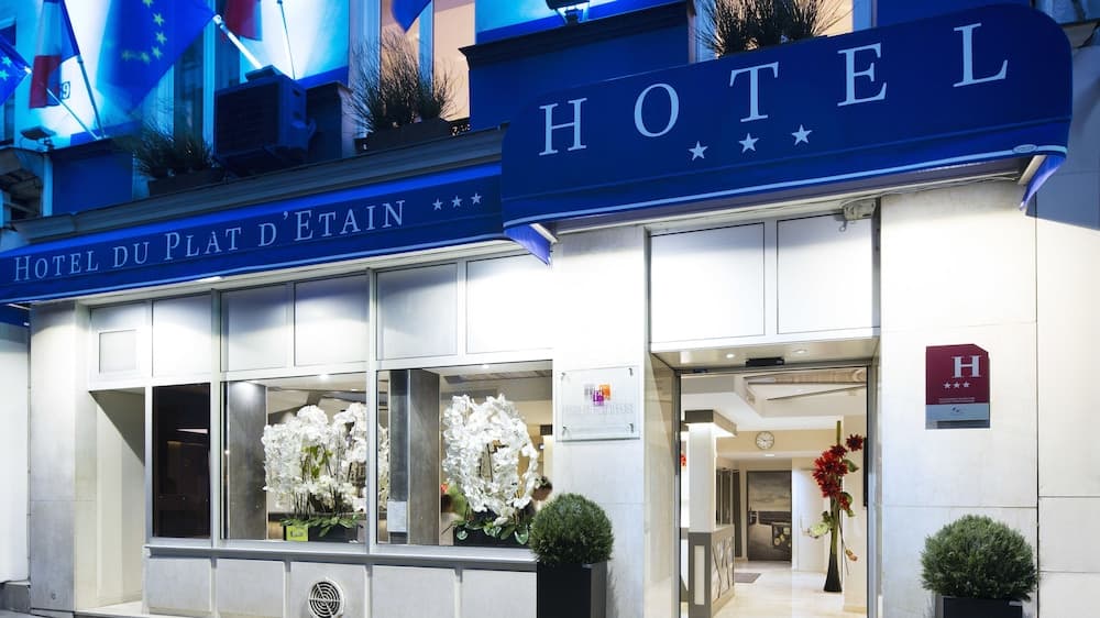 hotel image