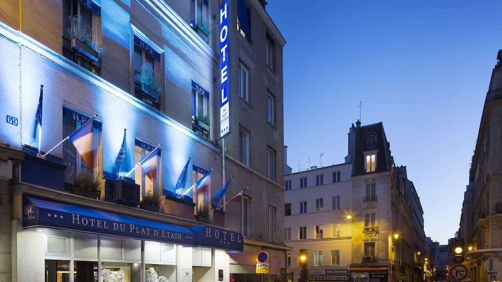 hotel image