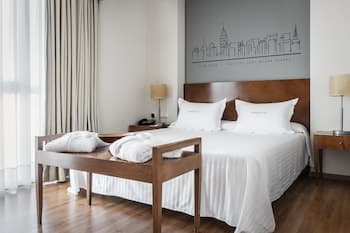 Avenida Hotel Almería