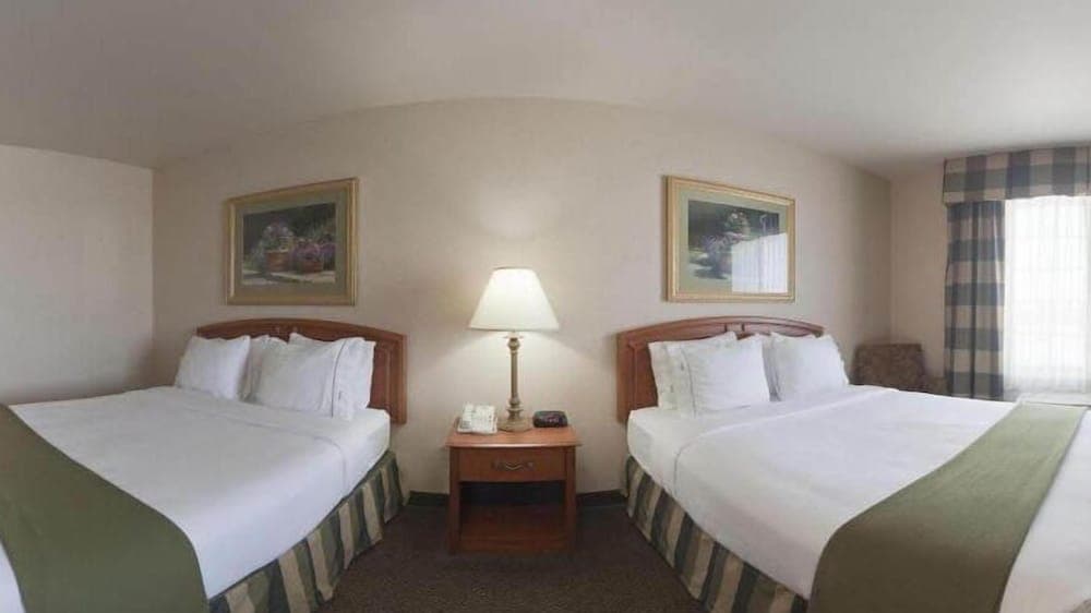 Holiday Inn Express Greensburg by IHG