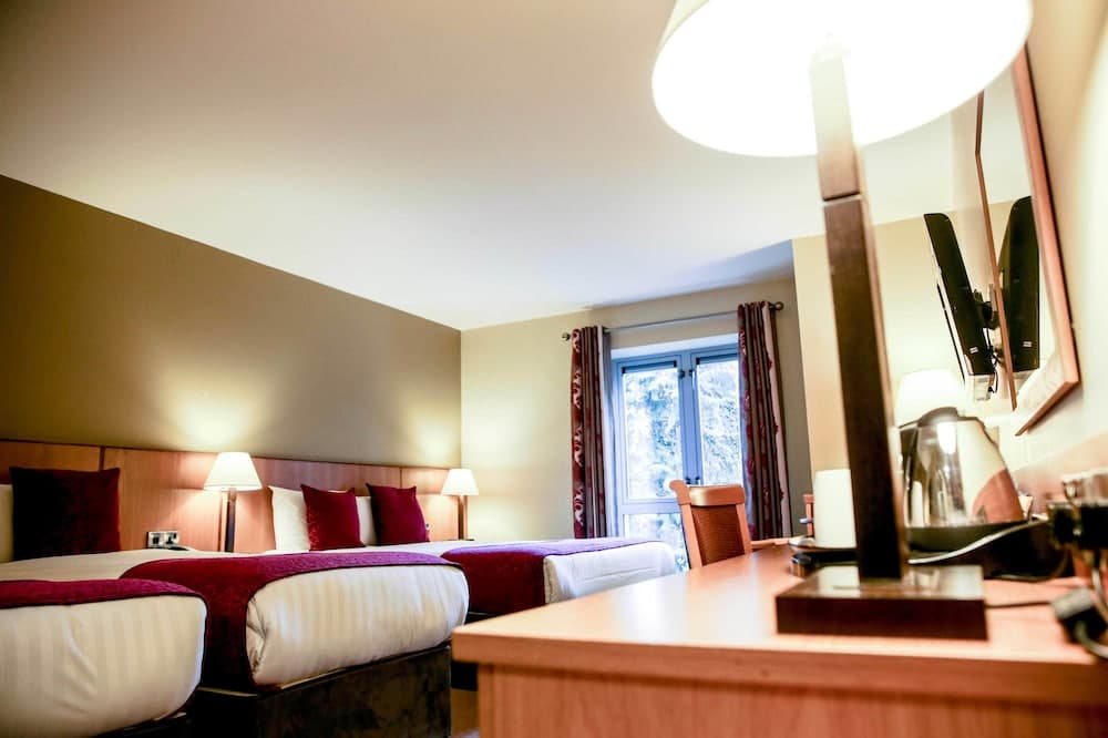 Belmore Court & Motel