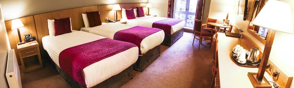 Belmore Court & Motel