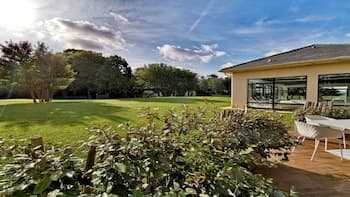 Holiday Inn Calais-Coquelles by IHG