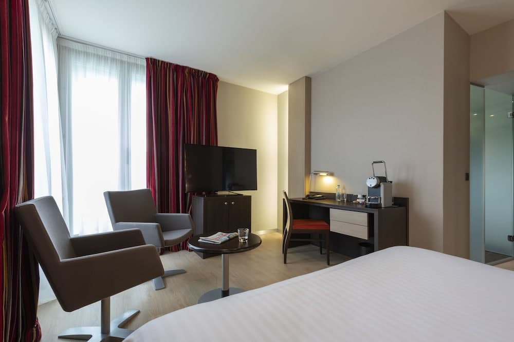 Oceania Brest Centre