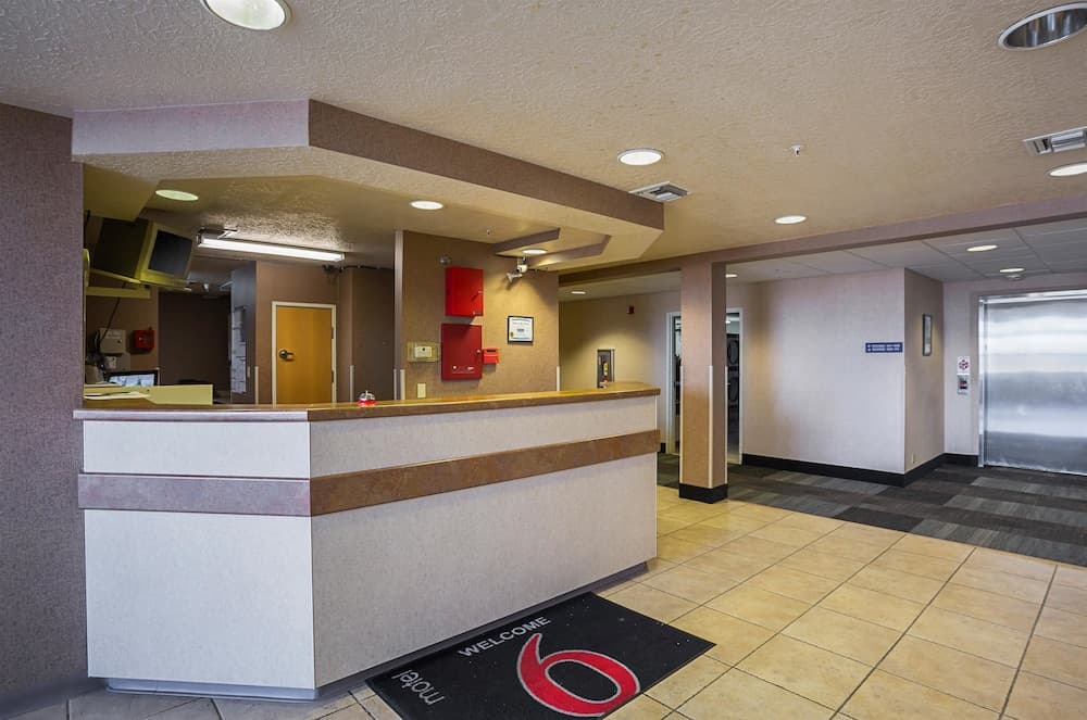 Motel 6 Bernalillo, NM