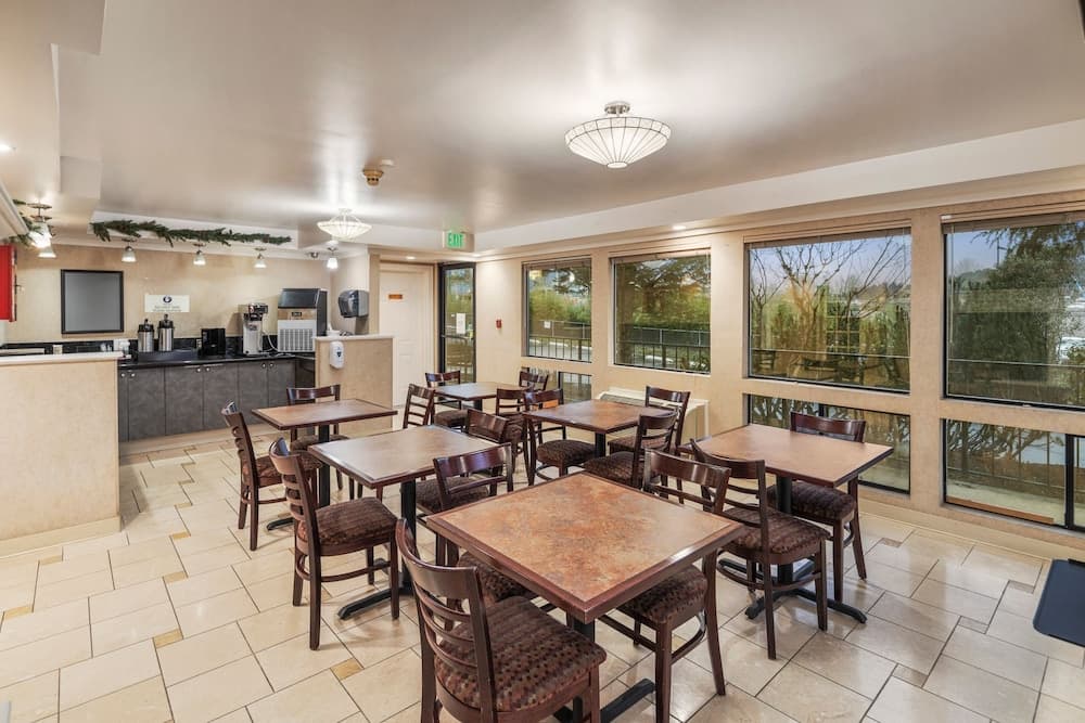 Inn at Lake Washington By OYO I-405