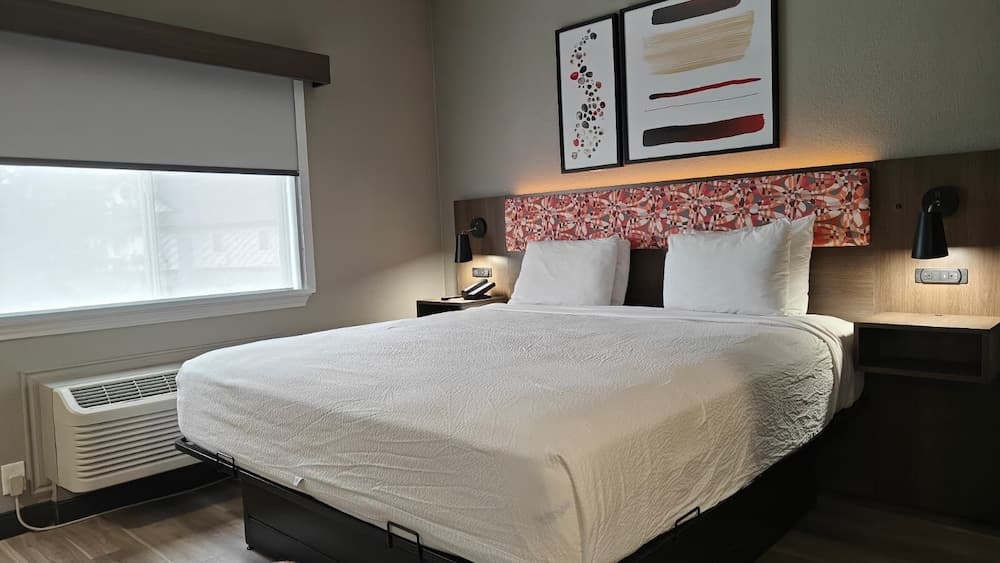 Hawthorn Extended Stay by Wyndham DFW Airport North