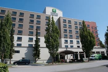 Holiday Inn Express Vancouver Airport Richmond, an IHG Hotel