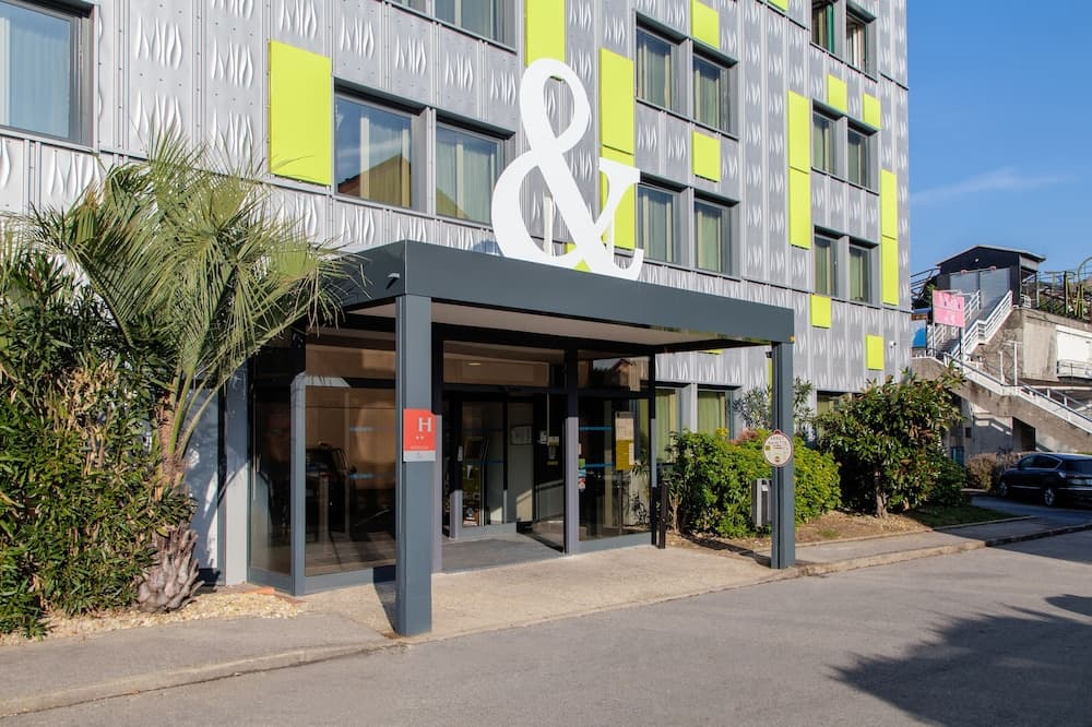hotel image
