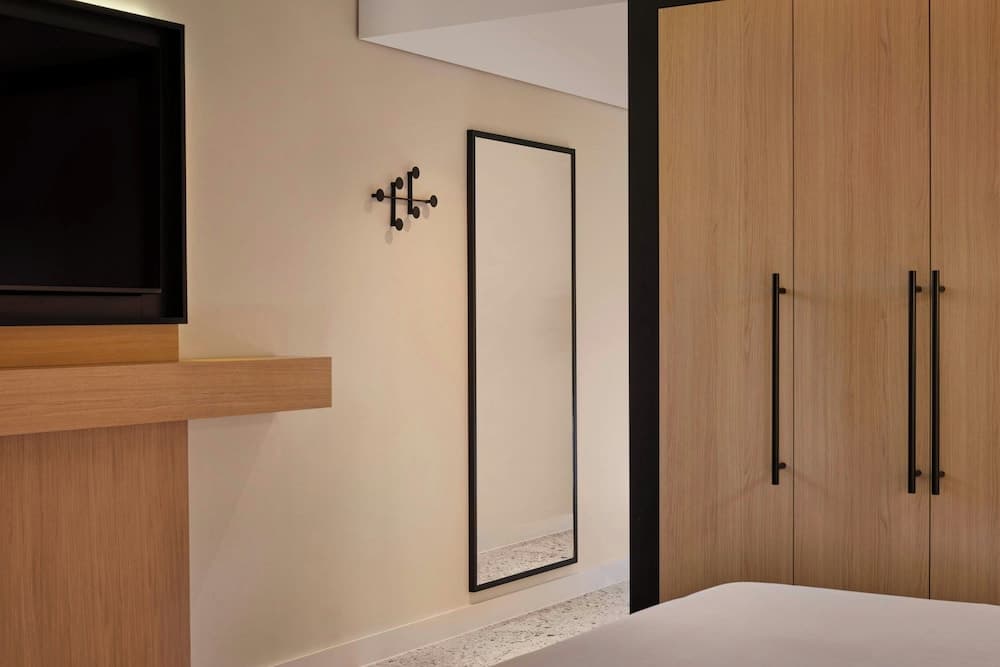 Sheraton Amsterdam Airport Hotel and Conference Center