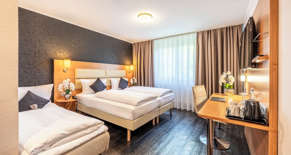 PLAZA INN Stuttgart Airport Messe