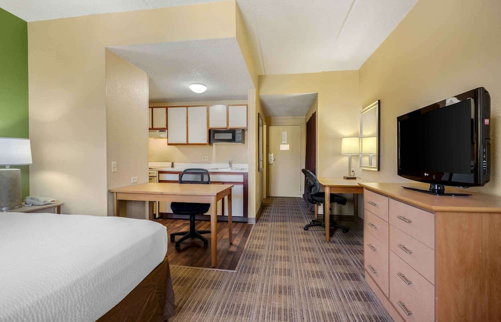 Extended Stay America Select Suites Dallas Las Colinas