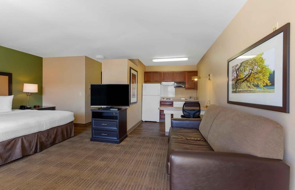 Extended Stay America Select Suites Phoenix Airport E Oak St