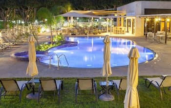 Kapetanios Odysseia Hotel