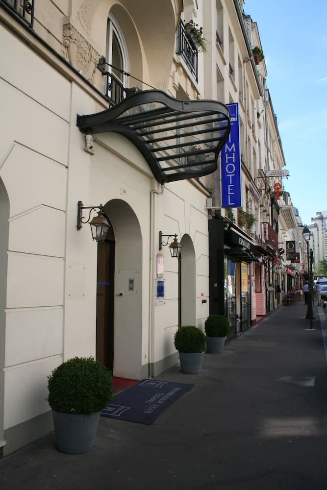 hotel image