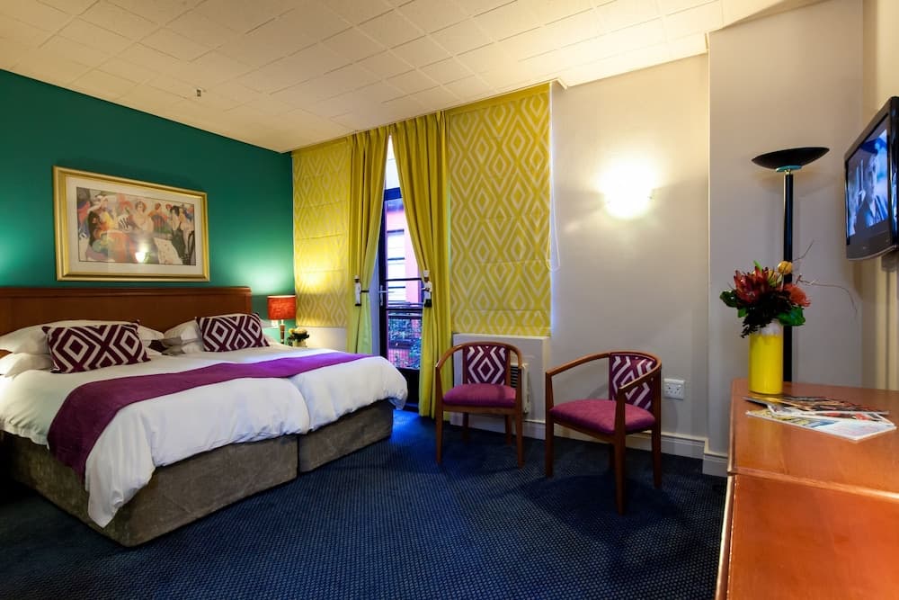 Cape Town Lodge Hotel