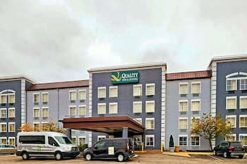 Quality Inn & Suites CVG Airport