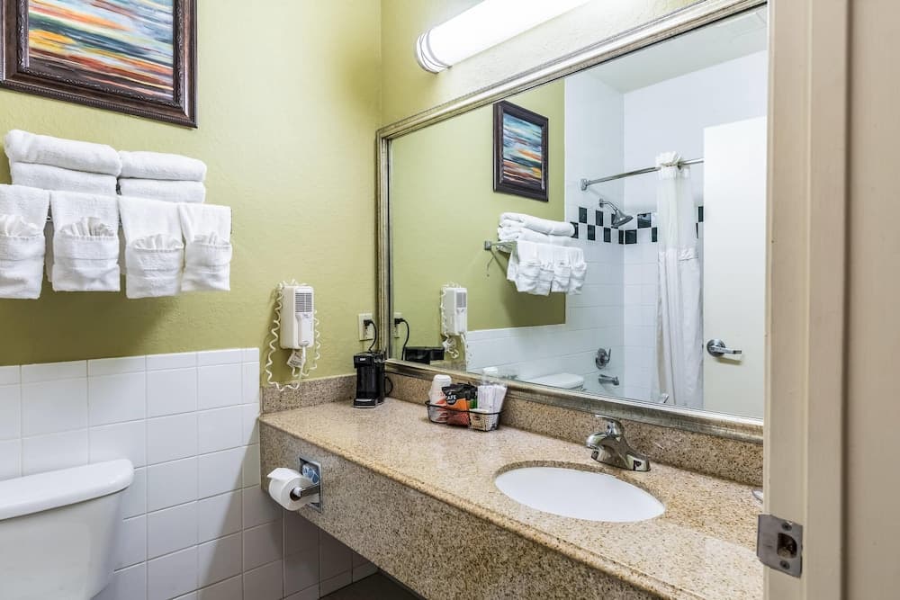 Quality Suites Houston North - Spring