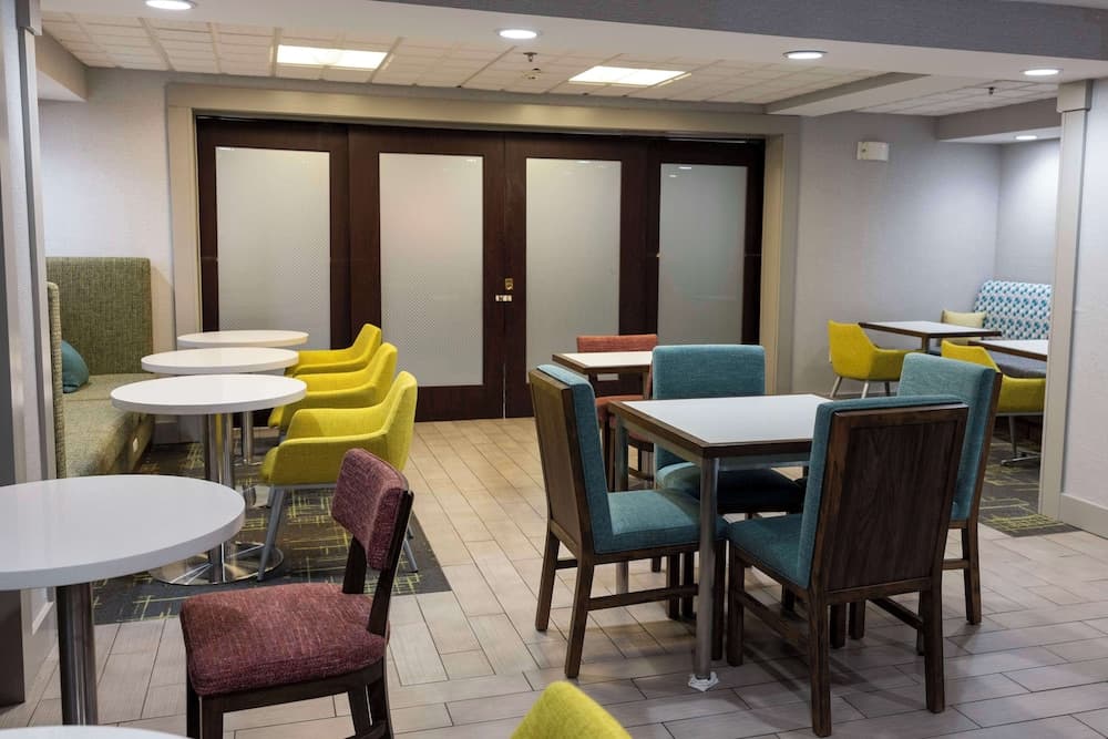 Hampton Inn Kent/Akron Area