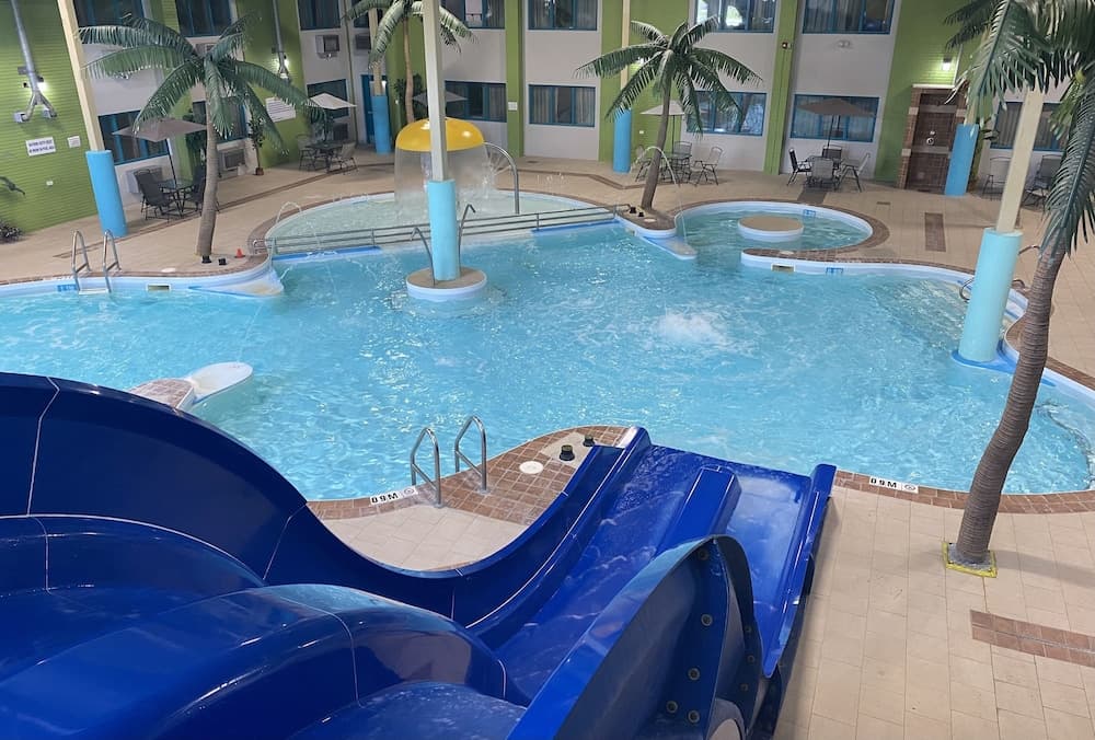 Travelodge by Wyndham Winnipeg