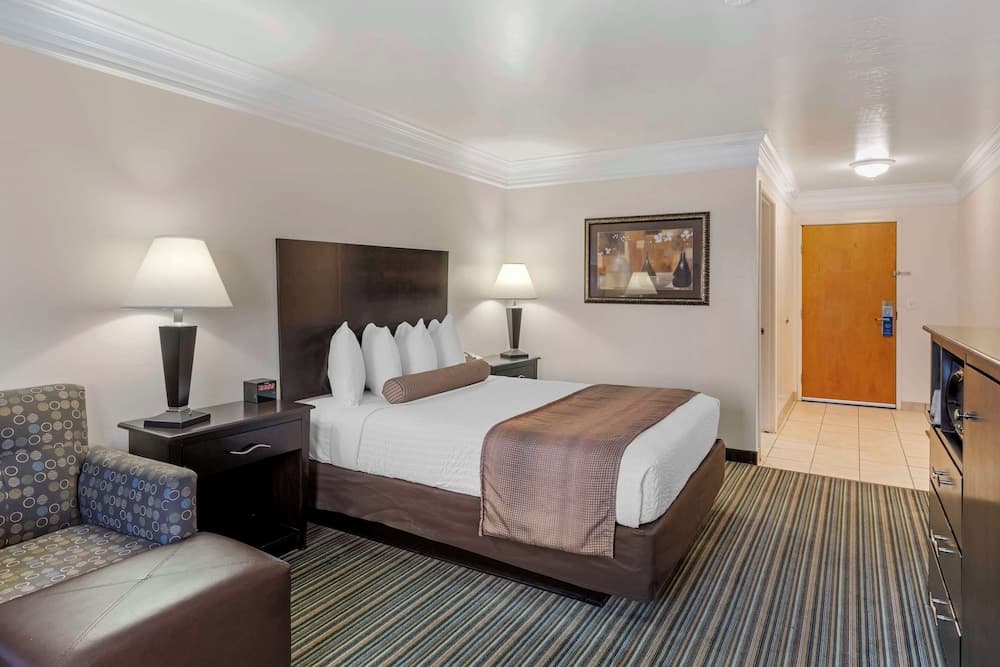 Best Western Liberty Inn