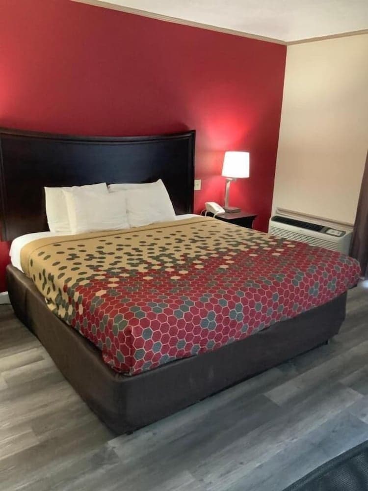 Perry Inn & Suites By Capital O National Fairground GA I 75