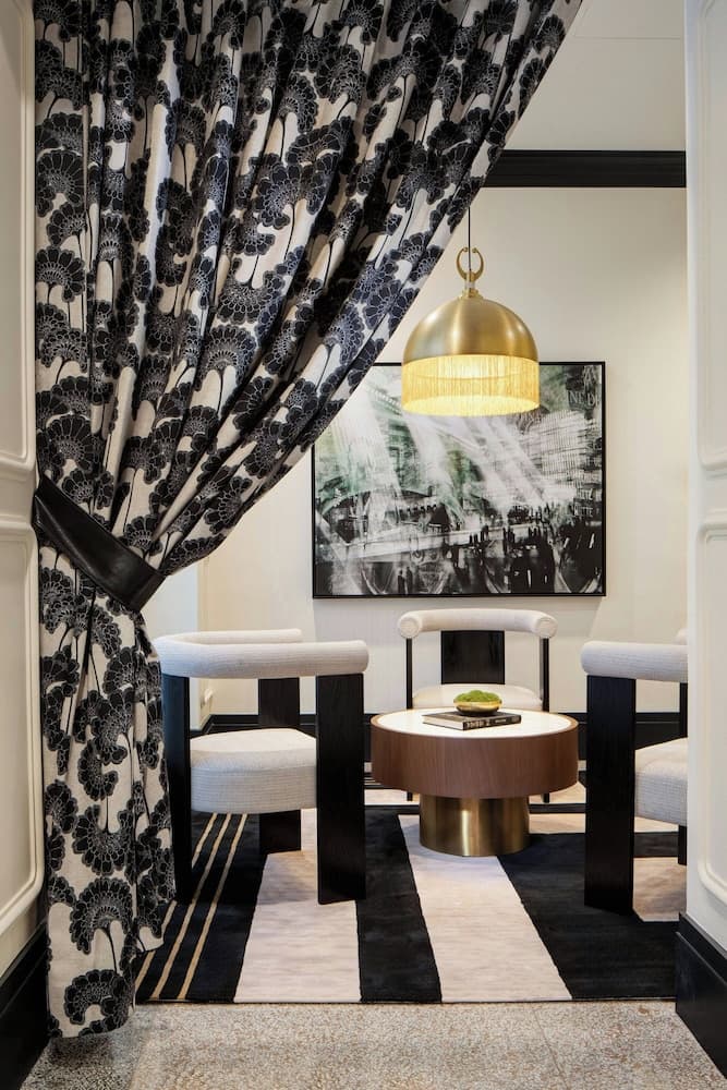 The Lasalle Hotel, Bryan College Station, A Tribute Portfolio Hotel