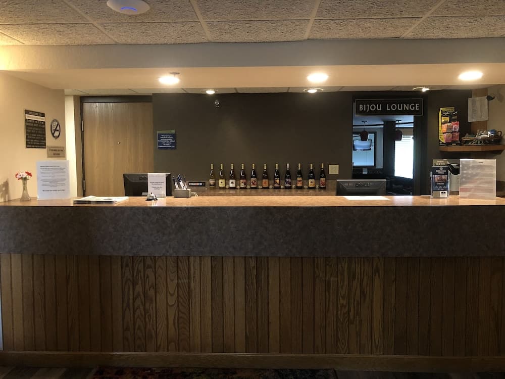 Boarders Inn & Suites by Cobblestone Hotels - Fayette