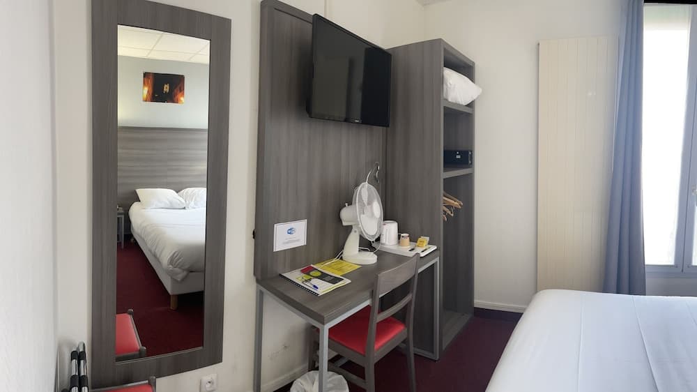 Hipotel Lilas Gambetta