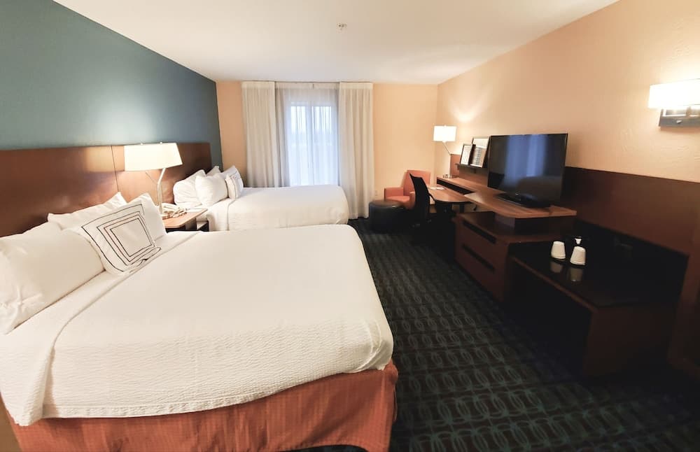 Fairfield Inn & Suites by Marriott Cleveland Avon