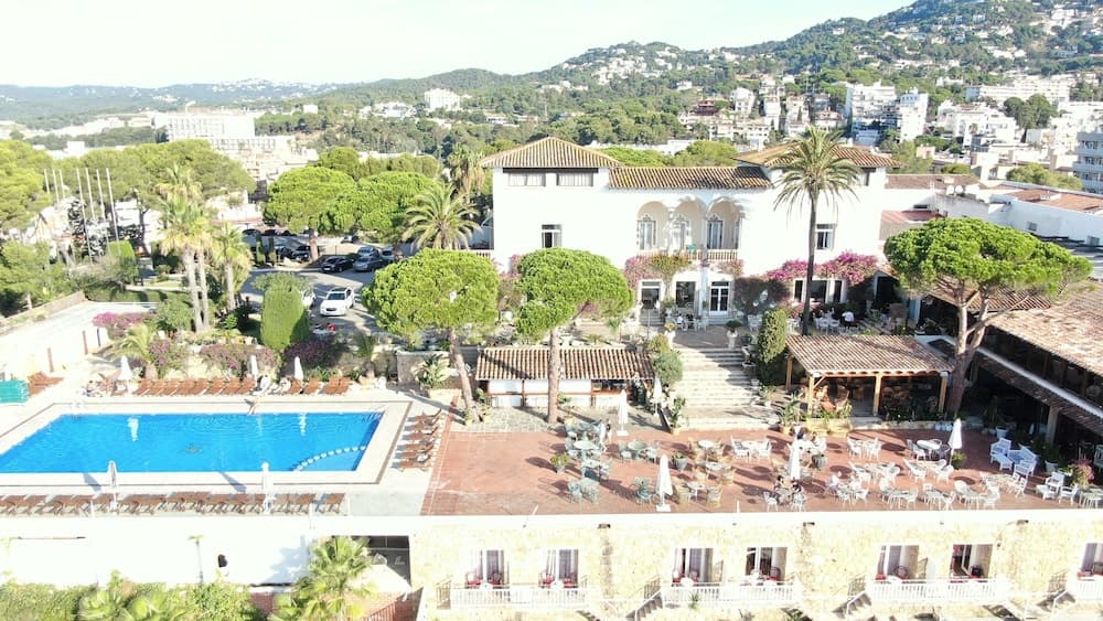 hotel image