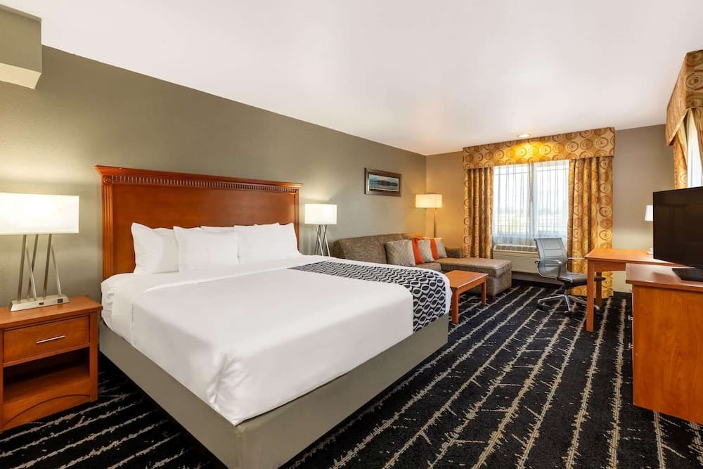 La Quinta Inn & Suites by Wyndham Vancouver